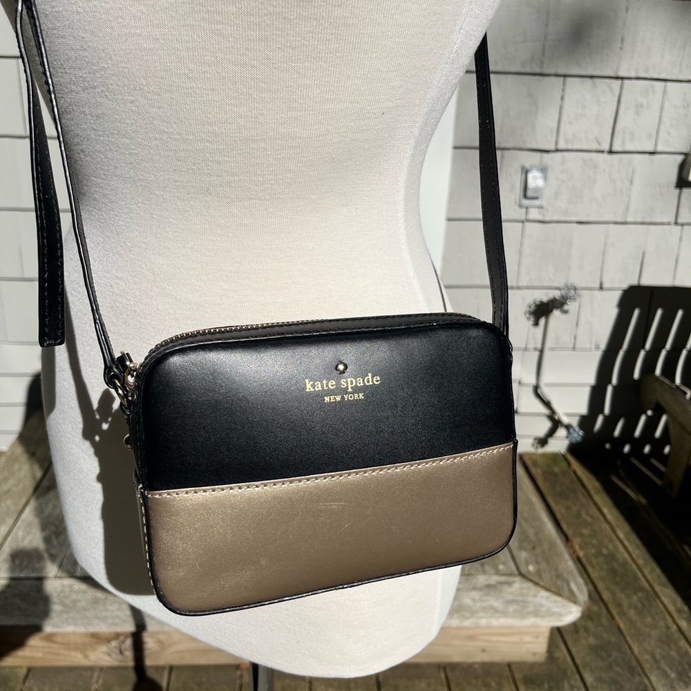 Kate Spade Black/Tan Metallic Crossbody Bag